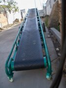 帶式輸送機(jī)頭架實體模型的建立